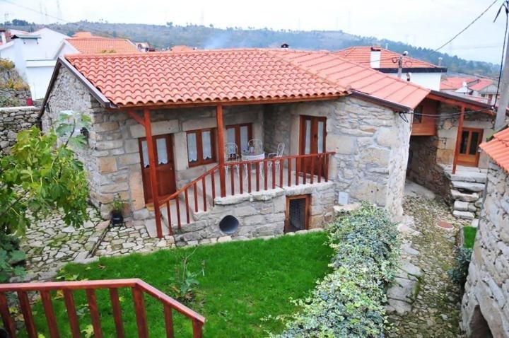 מלון Aricera Outros Tempos Turismo De Aldeia מראה חיצוני תמונה